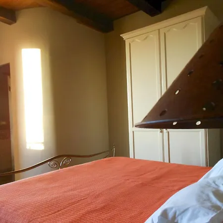 Bed & Breakfast San Pietro Serramezzana